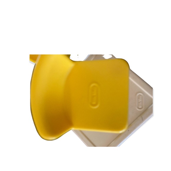 SOLD Little Tikes Kitchen Set - playhouse/doll size - Picture 2 of 11